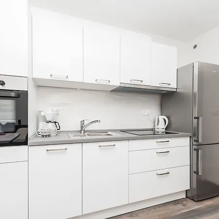 Janice * Пакоштане